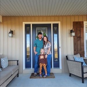 Meet your Posher, Kayla